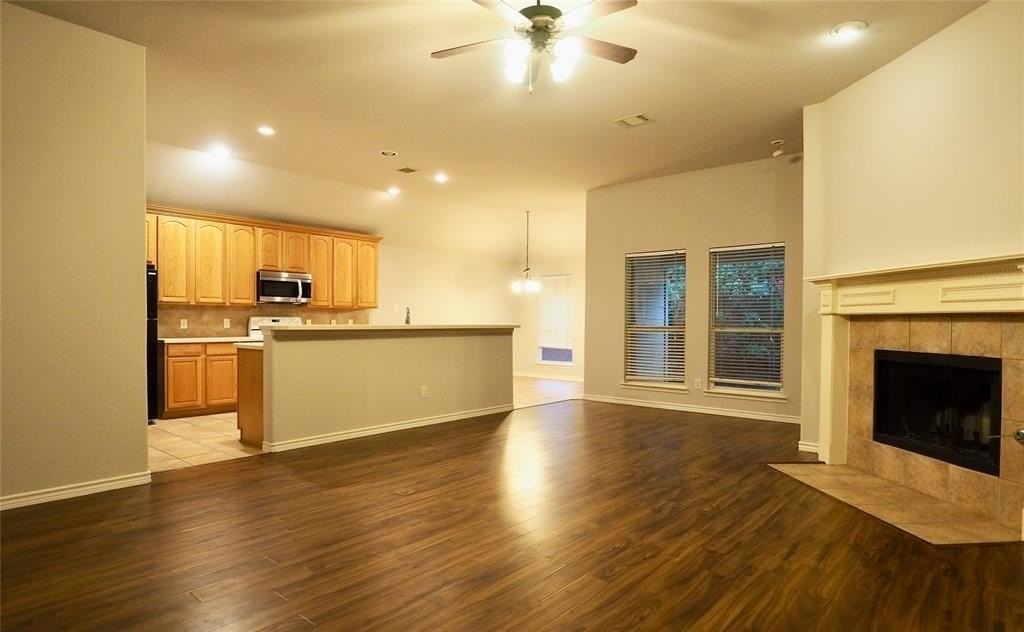 8116 White Stallion Trl - Photo 5 of 22