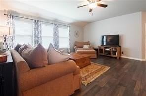 913 Buffalo Creek Dr - Photo 7 of 16