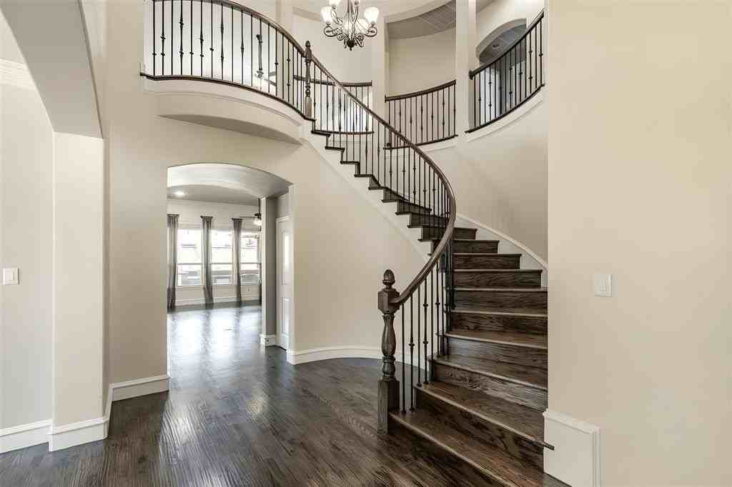 7132 Jernigan Dr - Photo 4 of 29