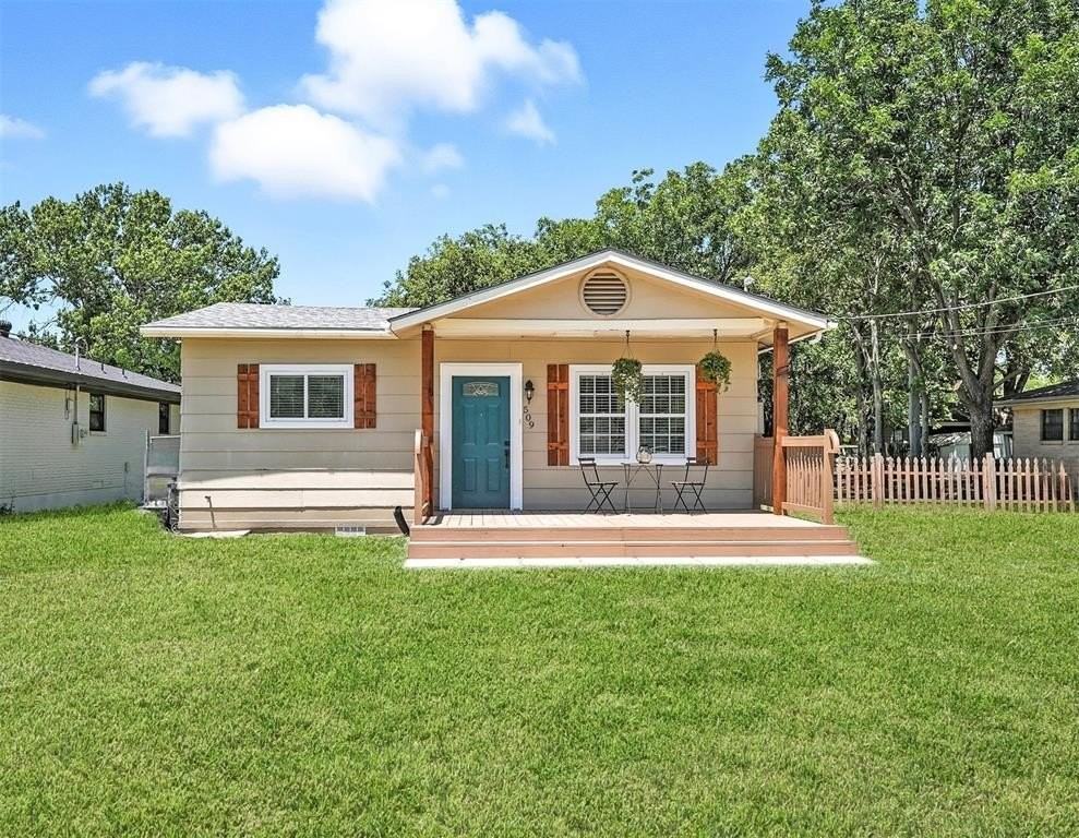 509 S Arizona Dr - Photo 3 of 39