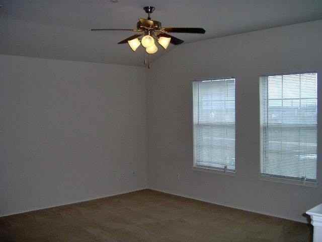 5413 Soledad Dr - Photo 6 of 14