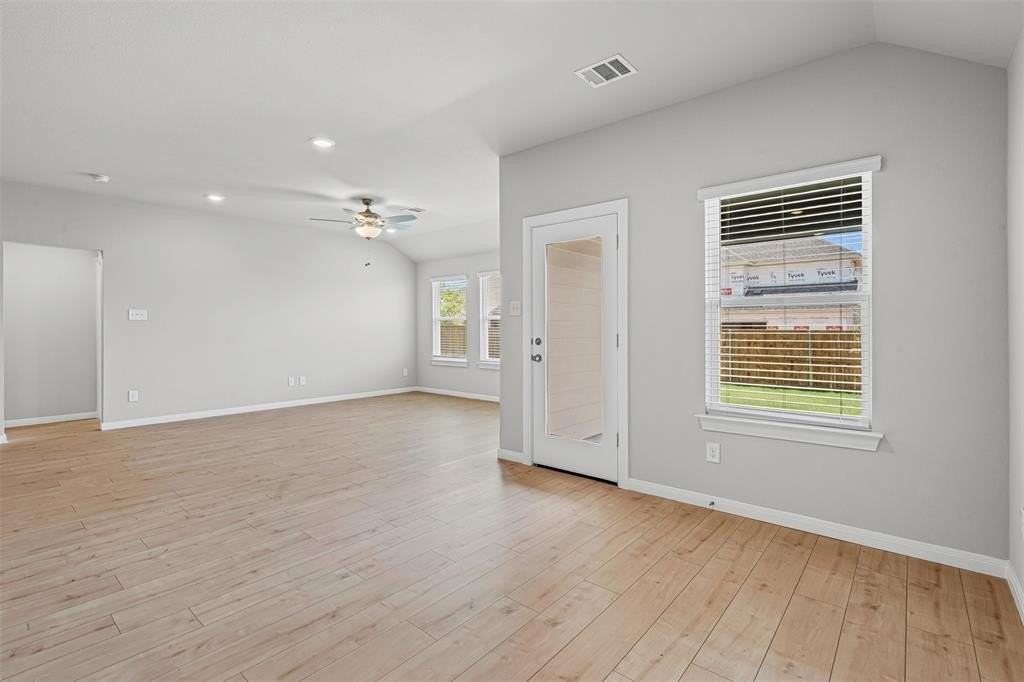 1444 Indian Mallow Ln - Photo 5 of 34