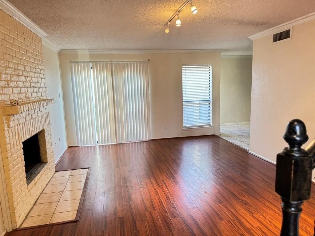 2904 Southern Cross Dr - Photo 2 of 26