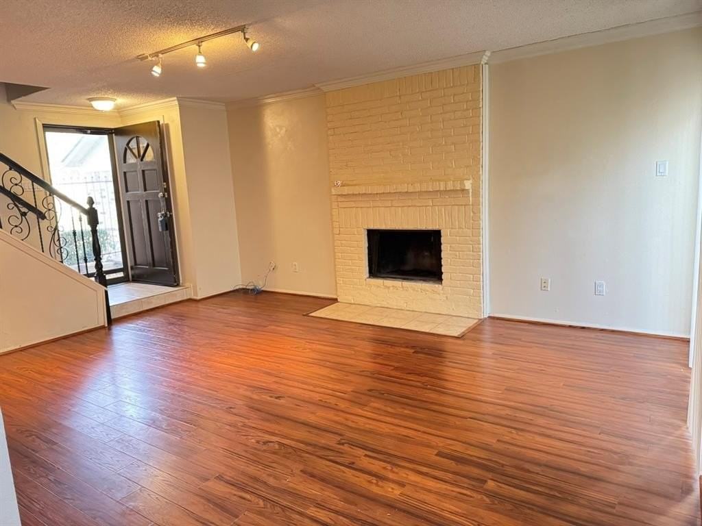 2904 Southern Cross Dr - Photo 4 of 26