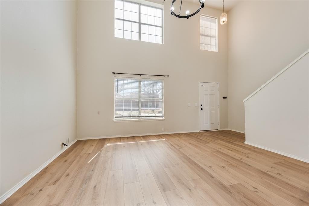 4313 Hawk Ln - Photo 2 of 20