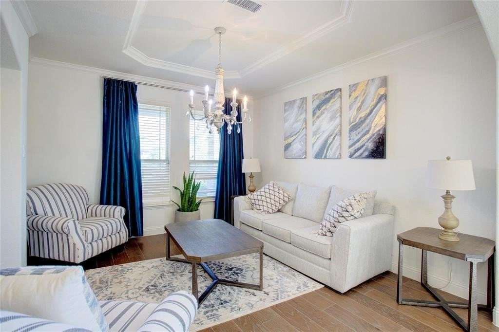 214 Heatherstone Dr - Photo 2 of 40