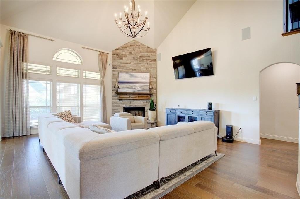 214 Heatherstone Dr - Photo 6 of 40