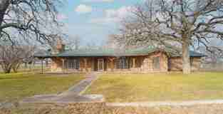 7851 N Fm Road 51 - Photo 1 of 1