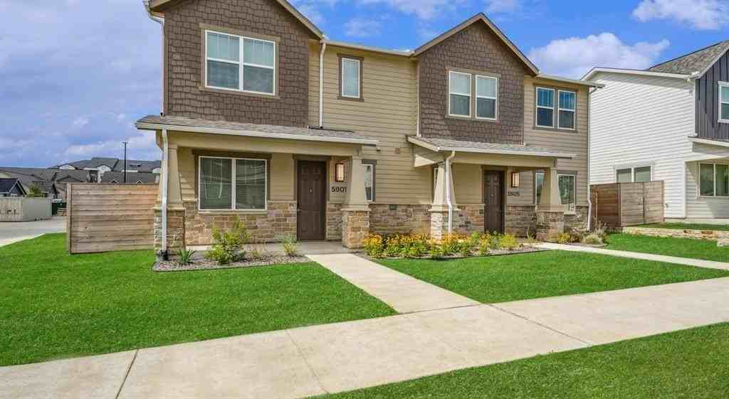 5709 Blue Sapphire Ave - Photo 2 of 27