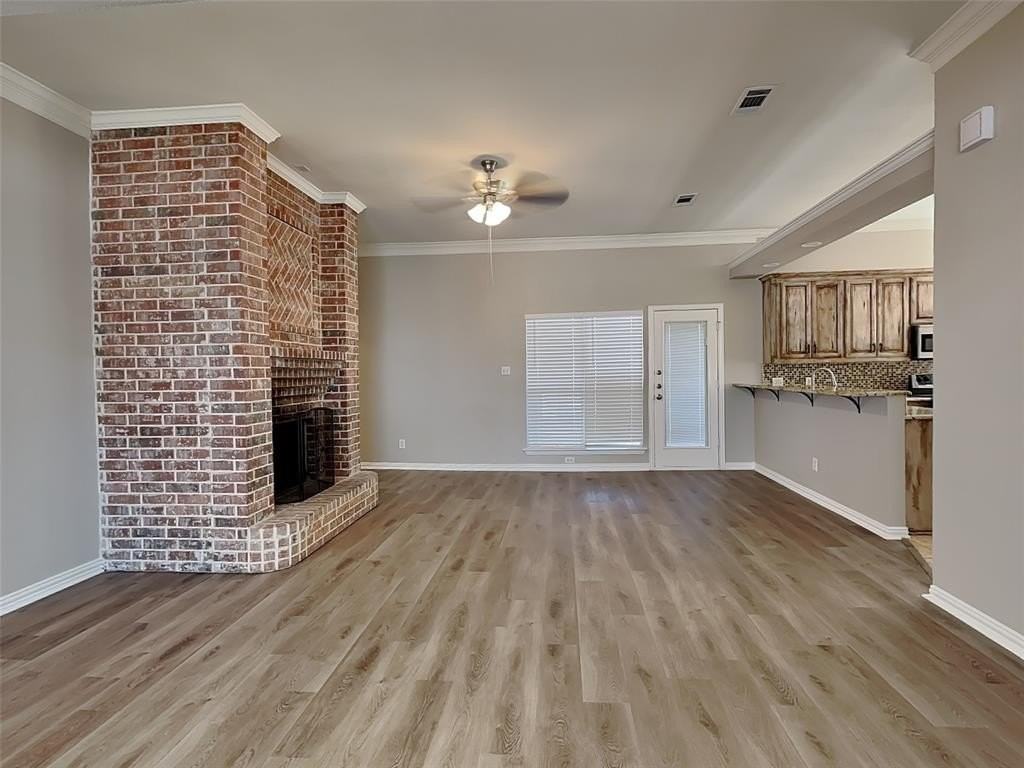 709 W Park Dr - Photo 2 of 18