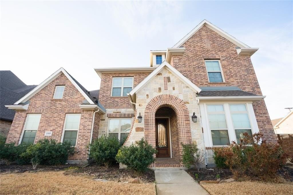 1008 Peacock Blvd - Photo 2 of 40