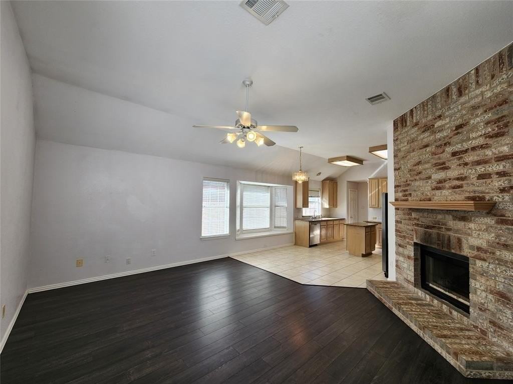 8032 Slide Rock Rd - Photo 5 of 23