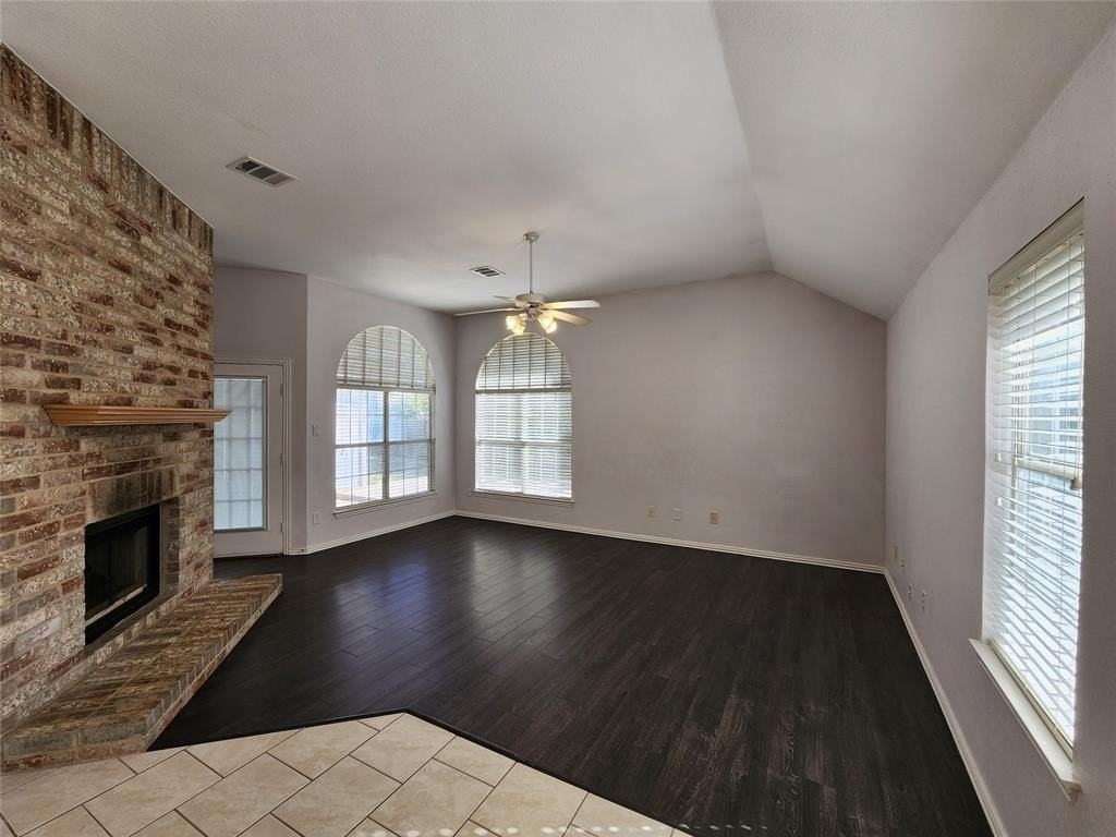 8032 Slide Rock Rd - Photo 7 of 23