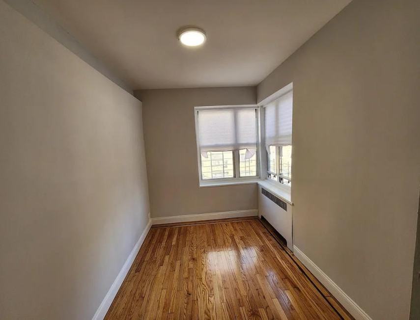 182 Bennett Ave - Photo 5 of 8