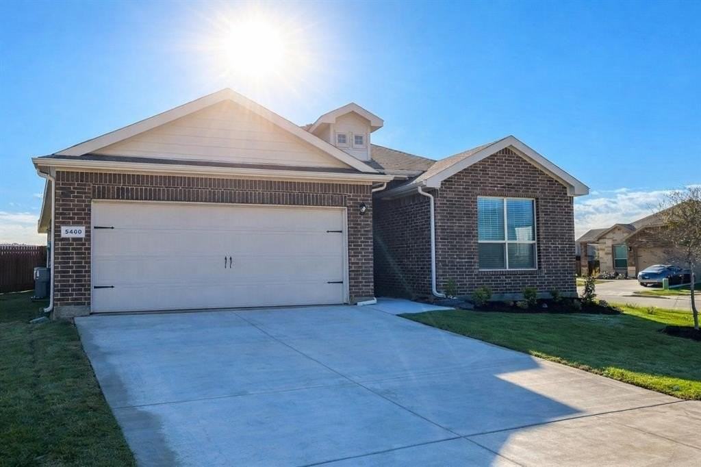 5400 Gold Pond Dr - Photo 2 of 23