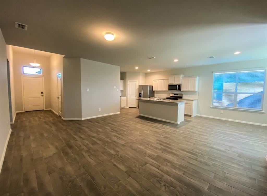 5400 Gold Pond Dr - Photo 4 of 23