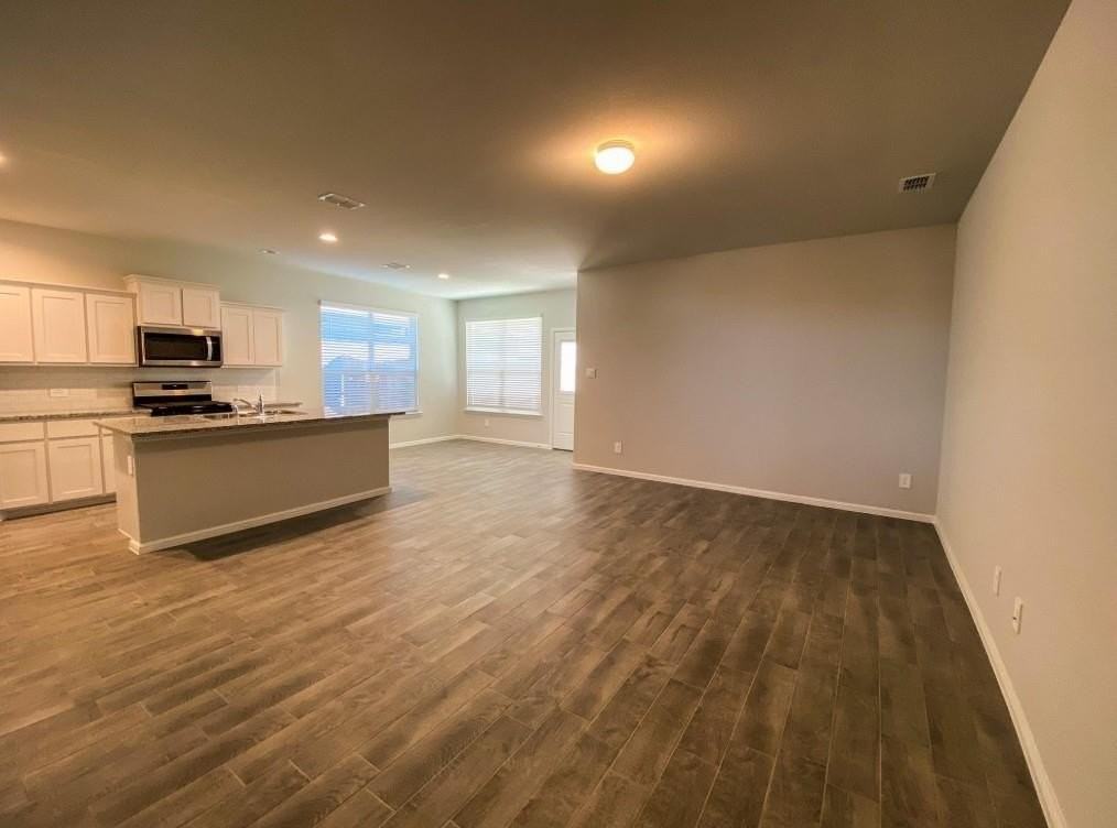 5400 Gold Pond Dr - Photo 6 of 23