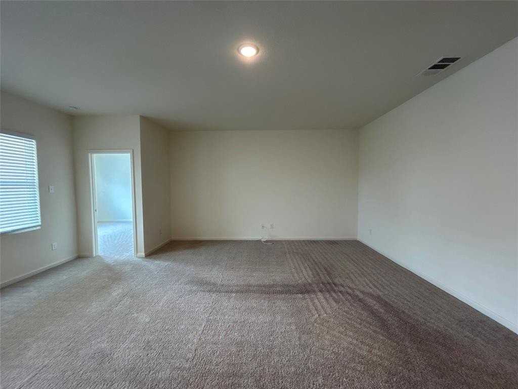 10329 Burnfoot Ln - Photo 6 of 16