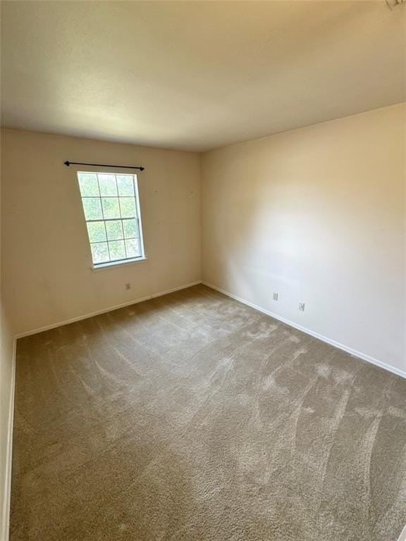 10015 Smitherman Dr - Photo 7 of 9