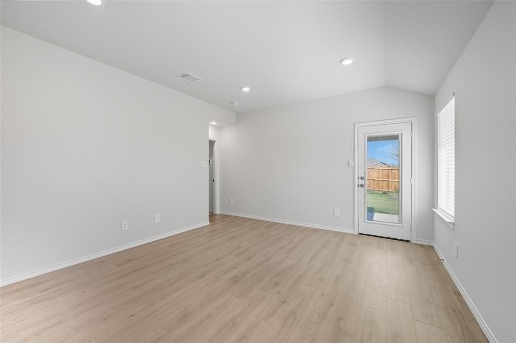 3427 Rendezvous Way - Photo 7 of 20