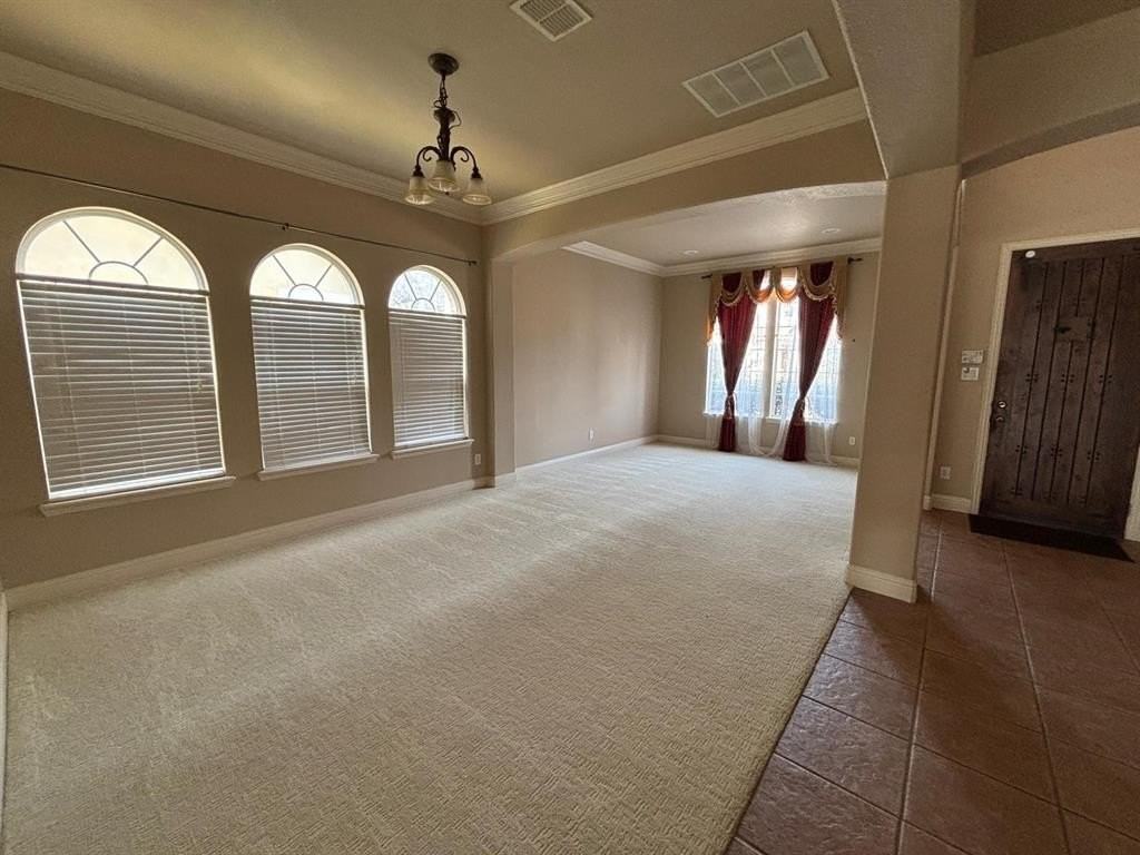 834 San Clemente - Photo 6 of 18