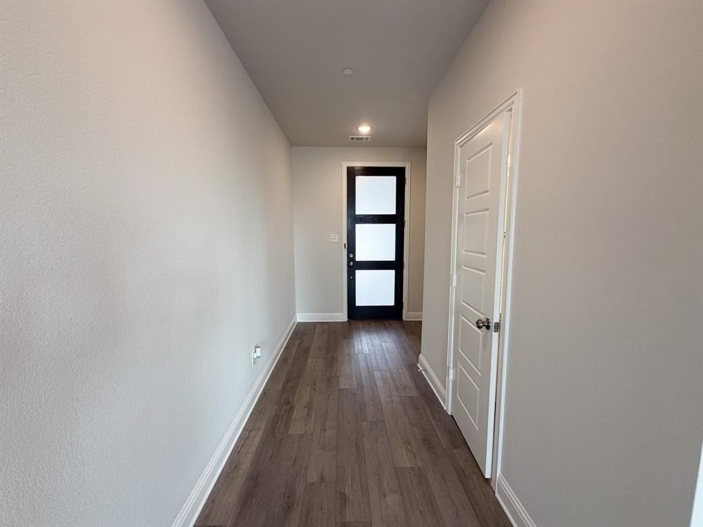 2117 Layla Dr - Photo 3 of 21