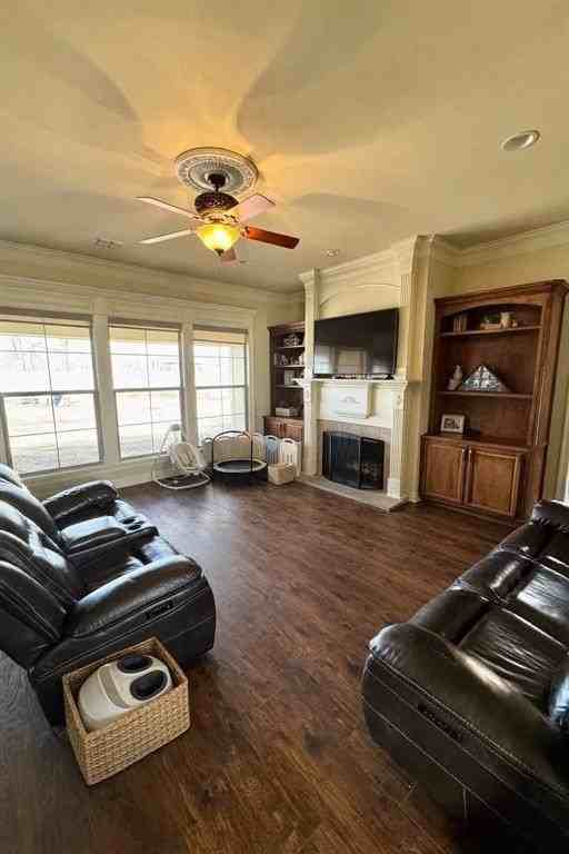 1005 Fawn Holw - Photo 2 of 15