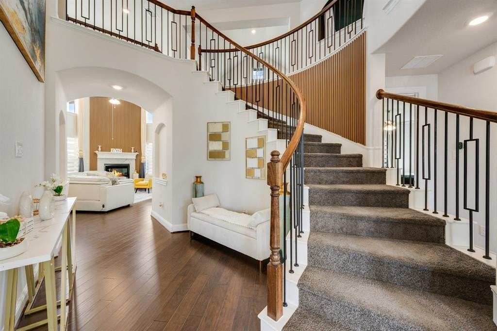 1524 Buckthorn Rd - Photo 4 of 33