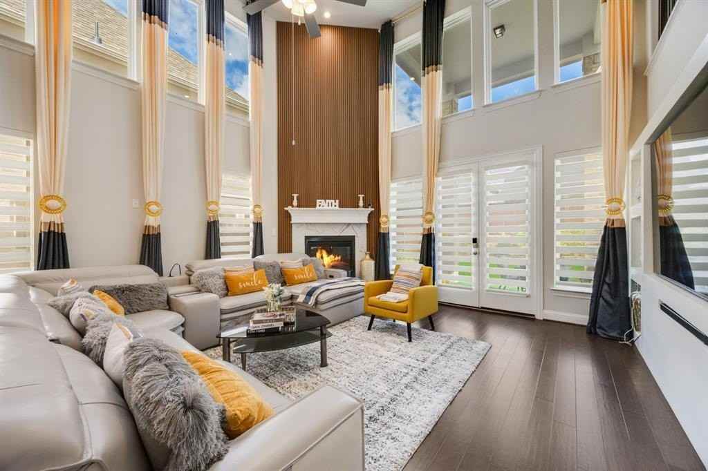 1524 Buckthorn Rd - Photo 5 of 33