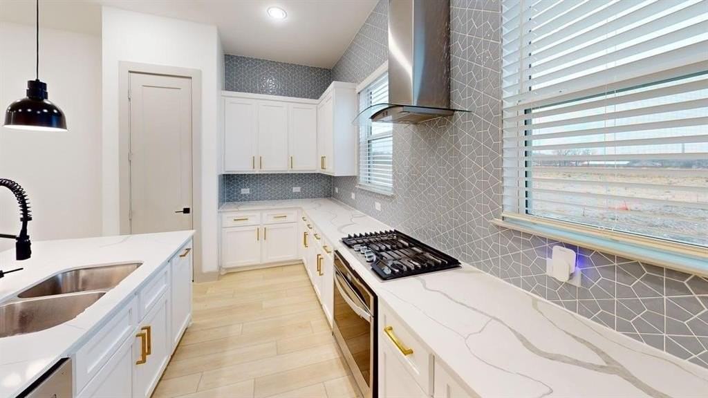 2635 Carmelita St - Photo 5 of 20