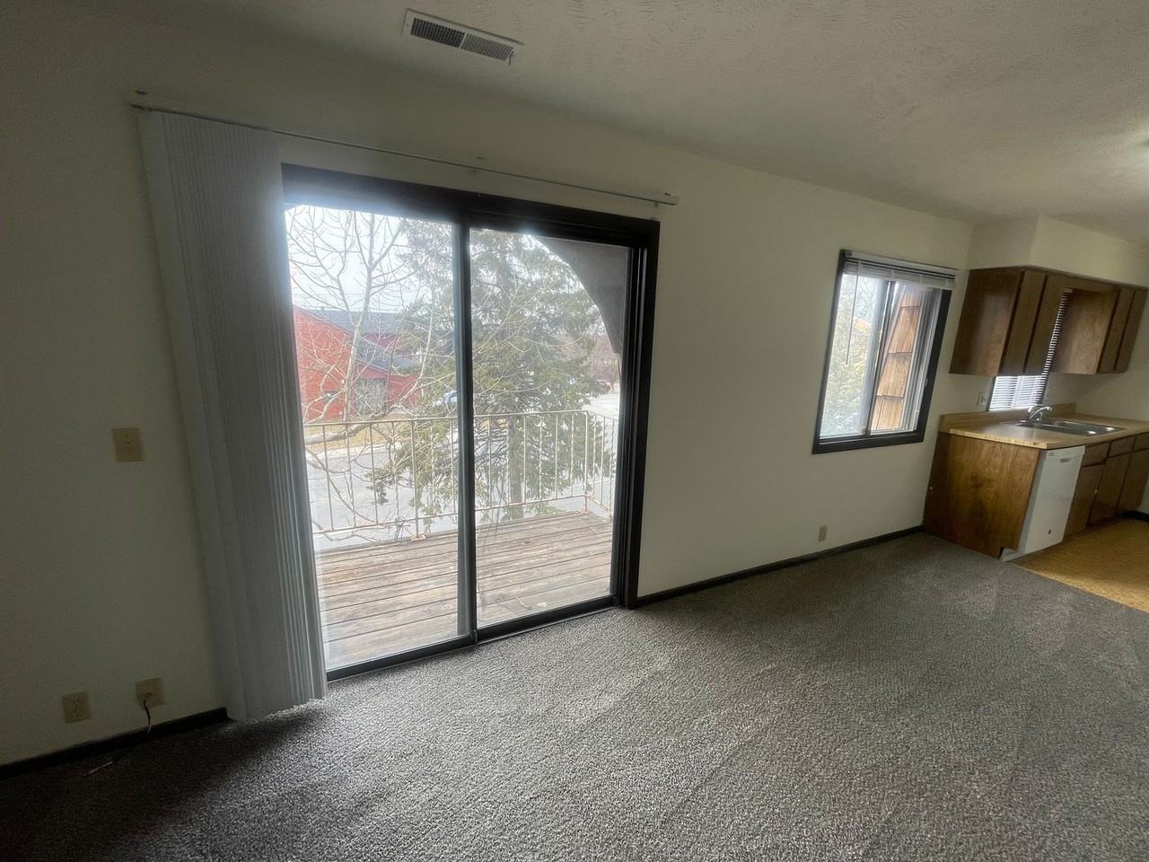 P - 2137 S 42nd St - Photo 3 of 10