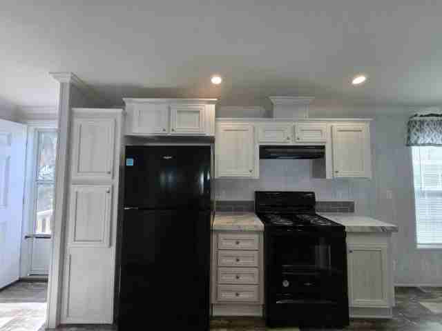 104 Bush Ln #26 - Photo 4 of 8