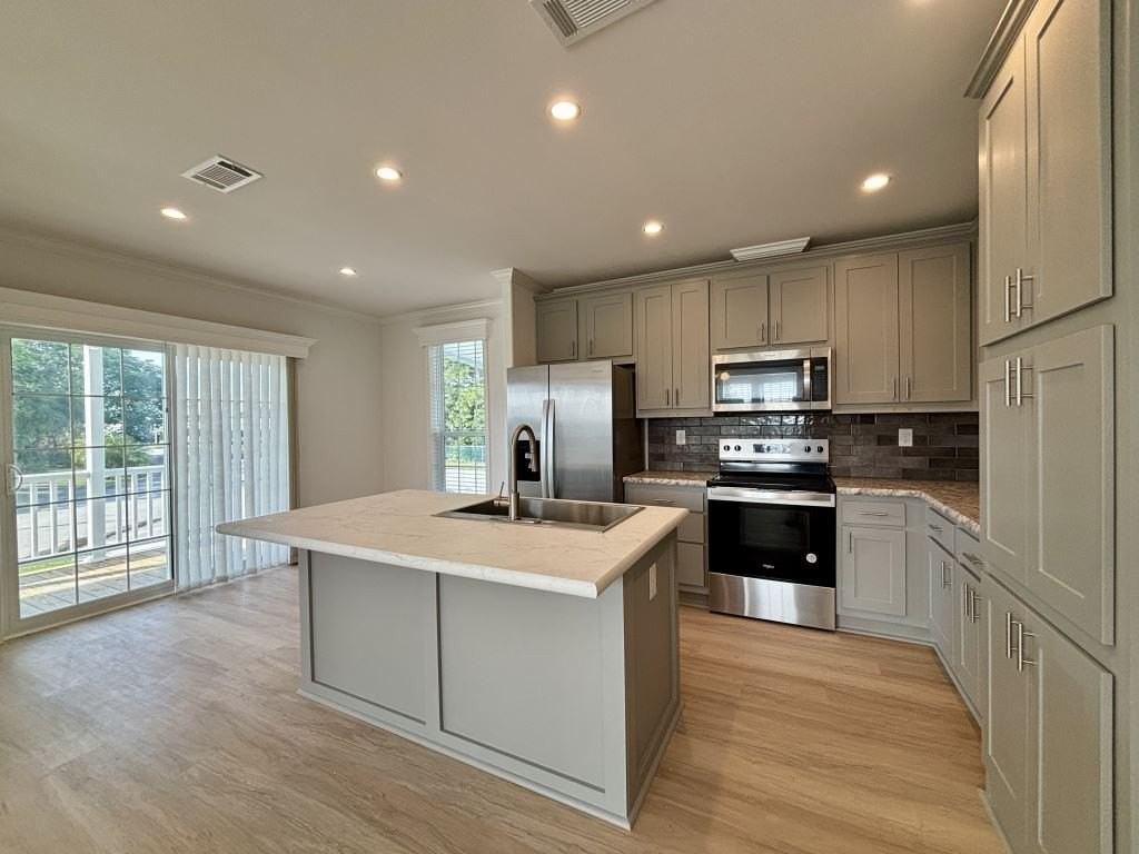 6980 41st Ave N #854 - Photo 6 of 19