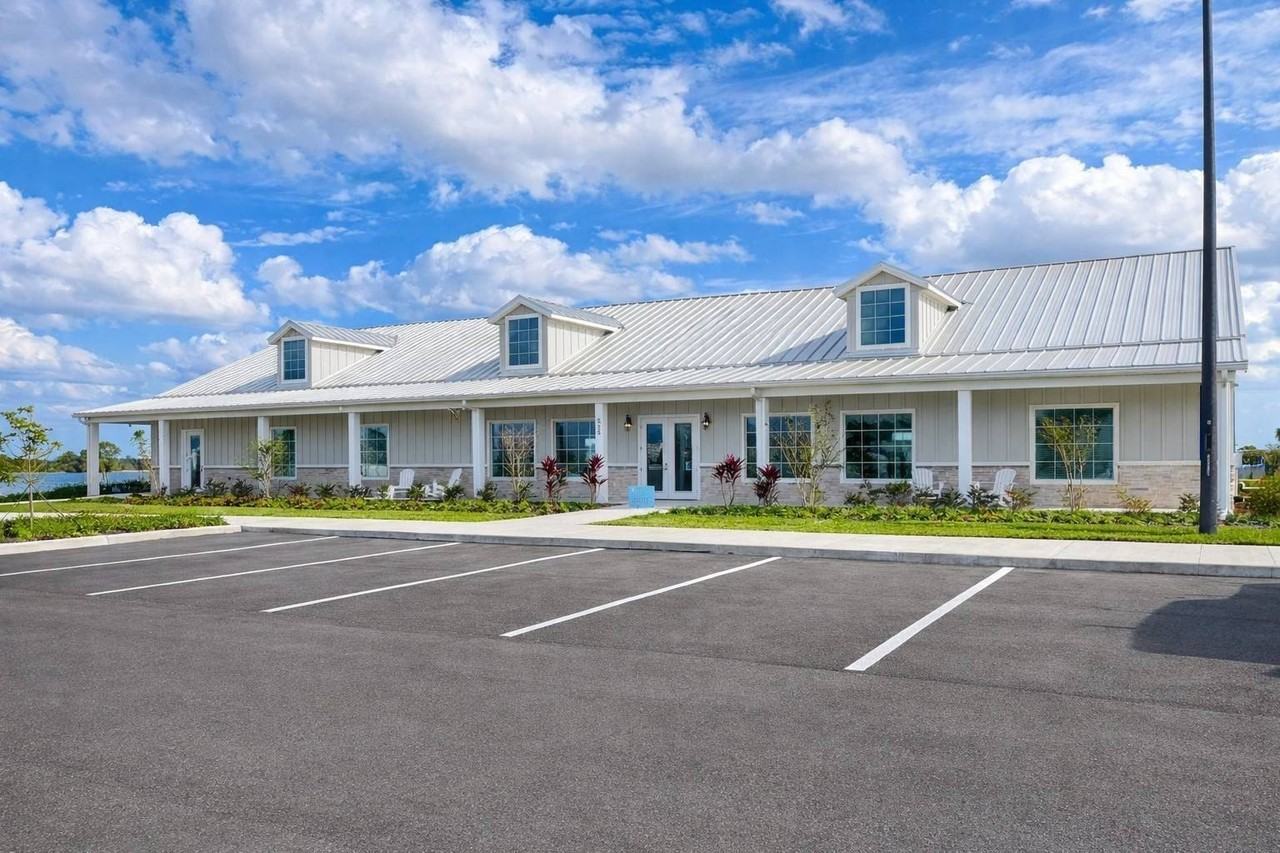 145 Corbans Way - Photo 6 of 20