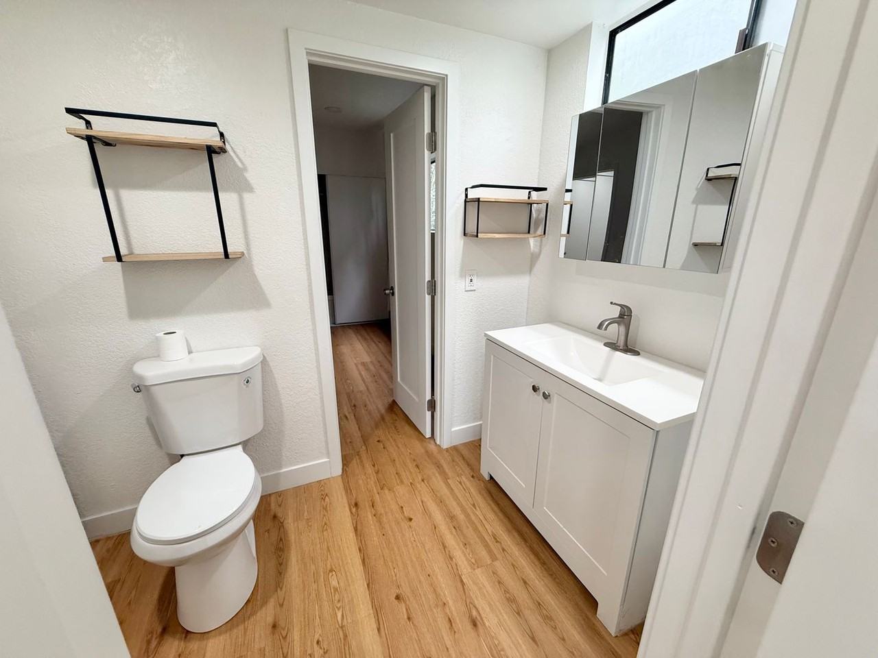 851 Acapulco St - Photo 6 of 27