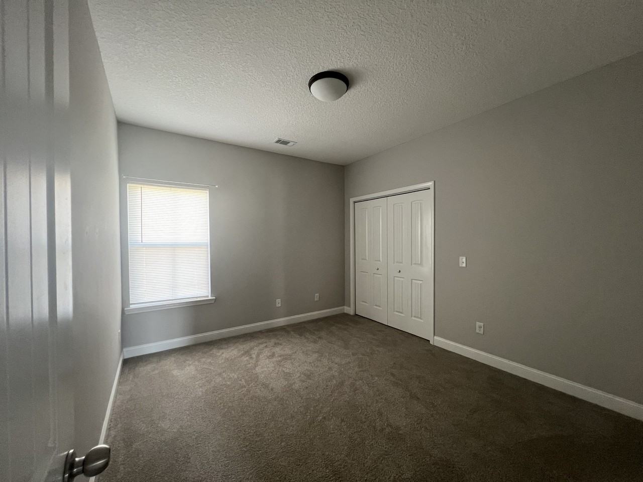 364 Thorp Cir #1 - Photo 7 of 9