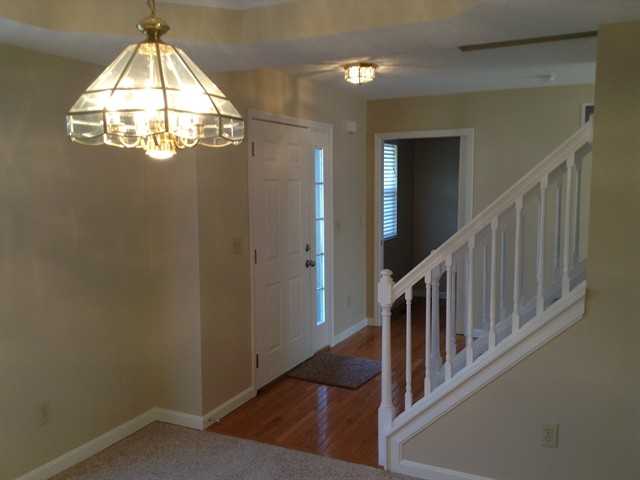 10018 Haven Hill Dr - Photo 2 of 16