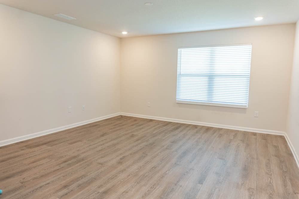 202 Laurel Hill St #327 - Photo 4 of 31