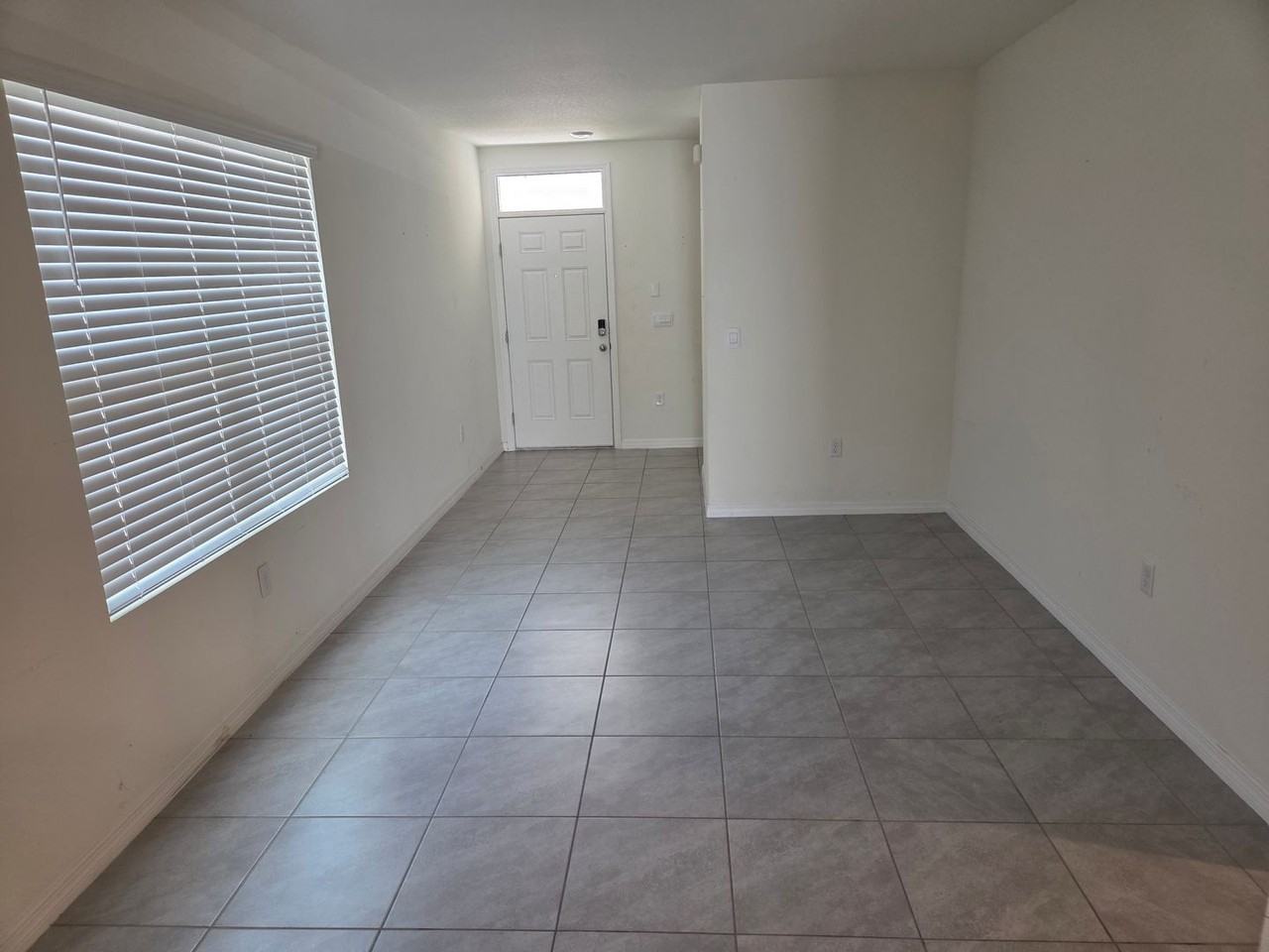 17007 Blister Wing Dr - Photo 3 of 9