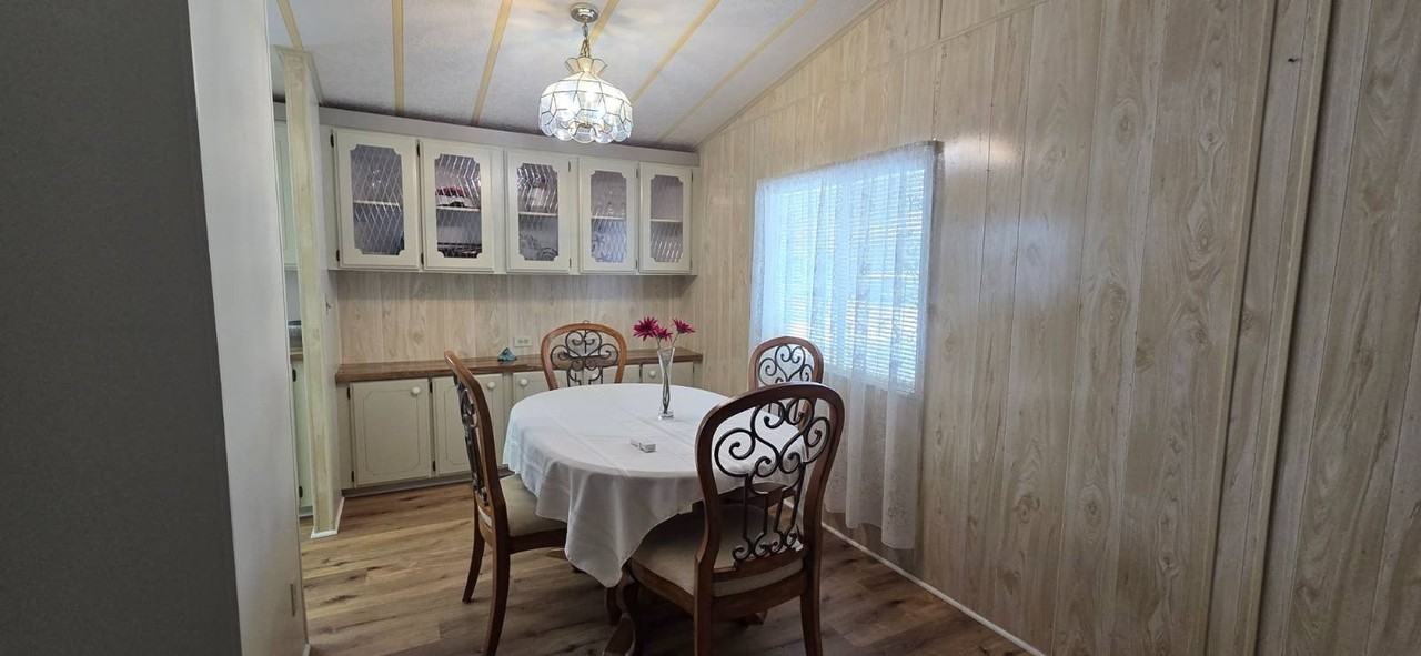 855 S Robert Ave - Photo 4 of 12