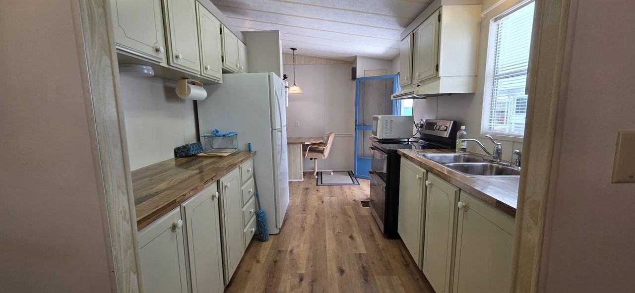 855 S Robert Ave - Photo 5 of 12