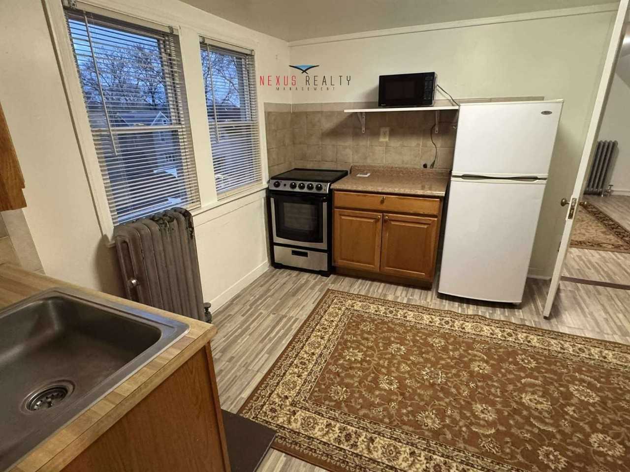 73rd Street & 21st Avenue #2FL - Photo 6 of 11