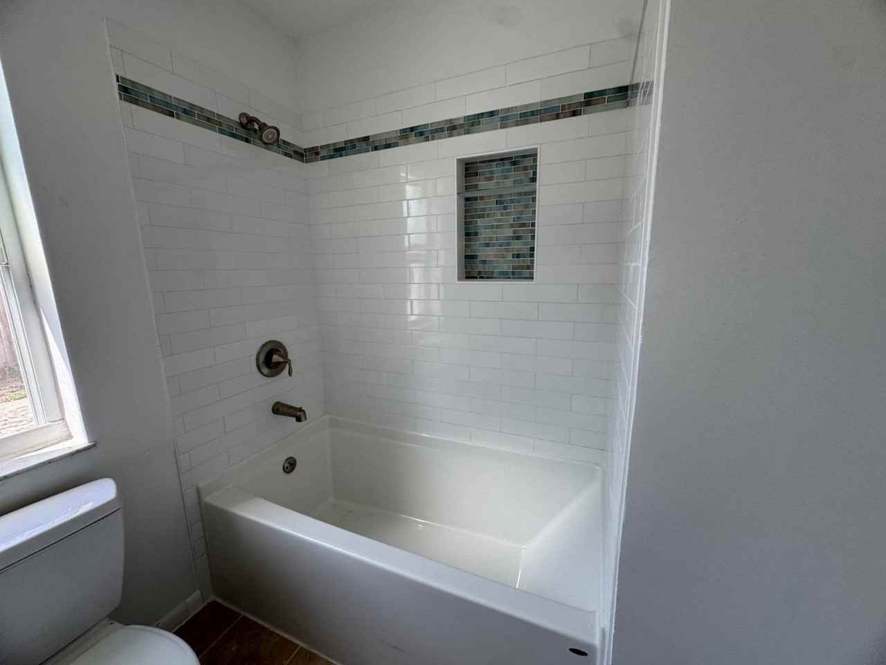 1762 Service Rd - Photo 7 of 8