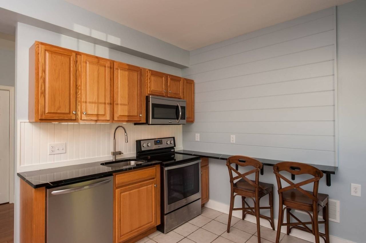 1439 Route 9p #C - Photo 6 of 12