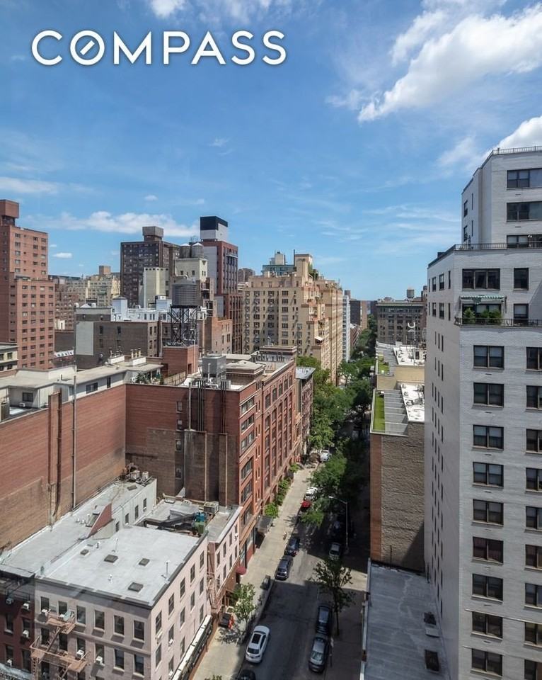 160 E 22nd St #15C - Photo 5 of 5