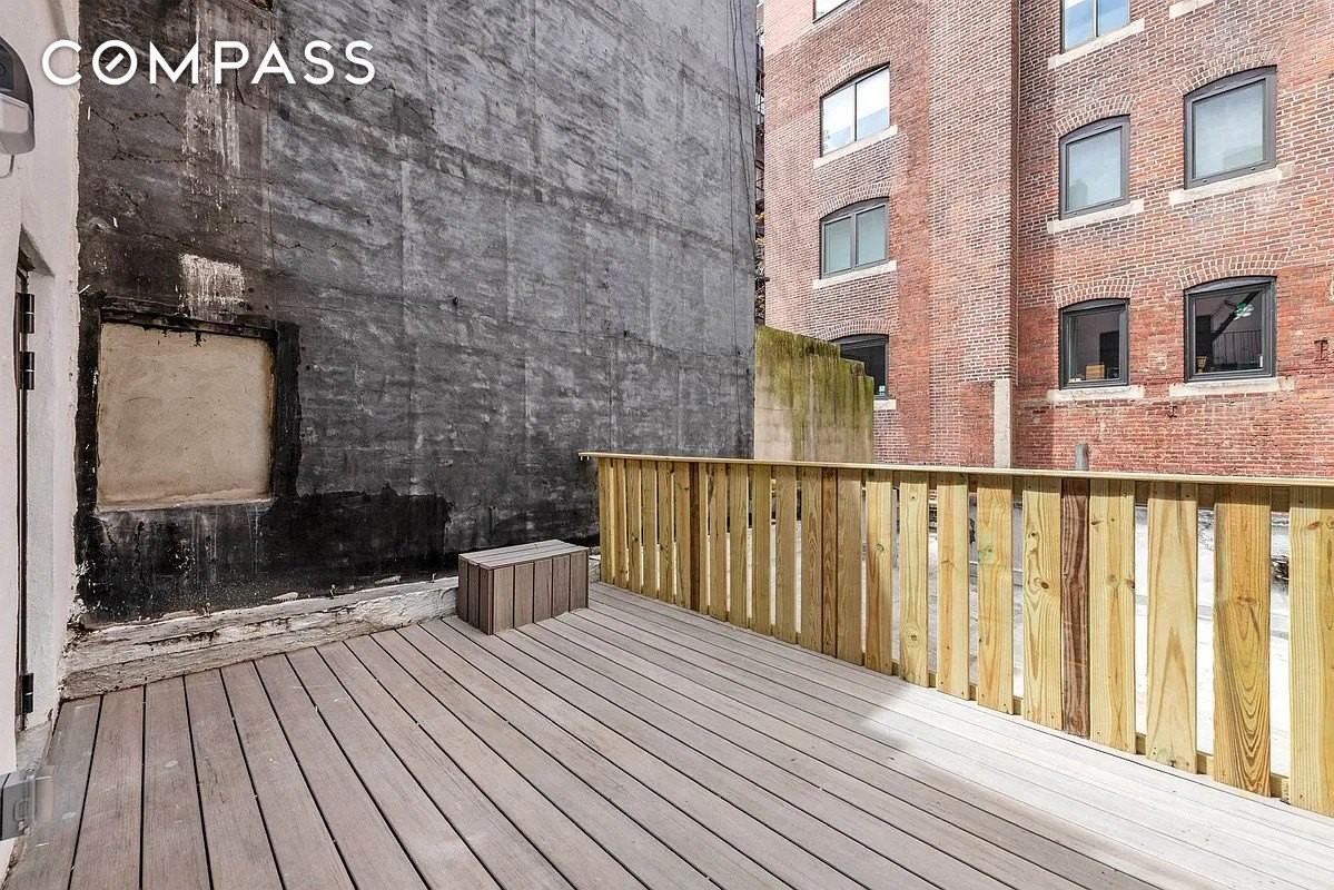 555 2nd Ave #1 - Photo 2 of 9