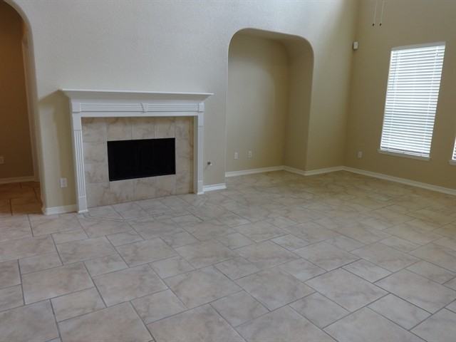 3401 Monarch Meadow Ln - Photo 3 of 17