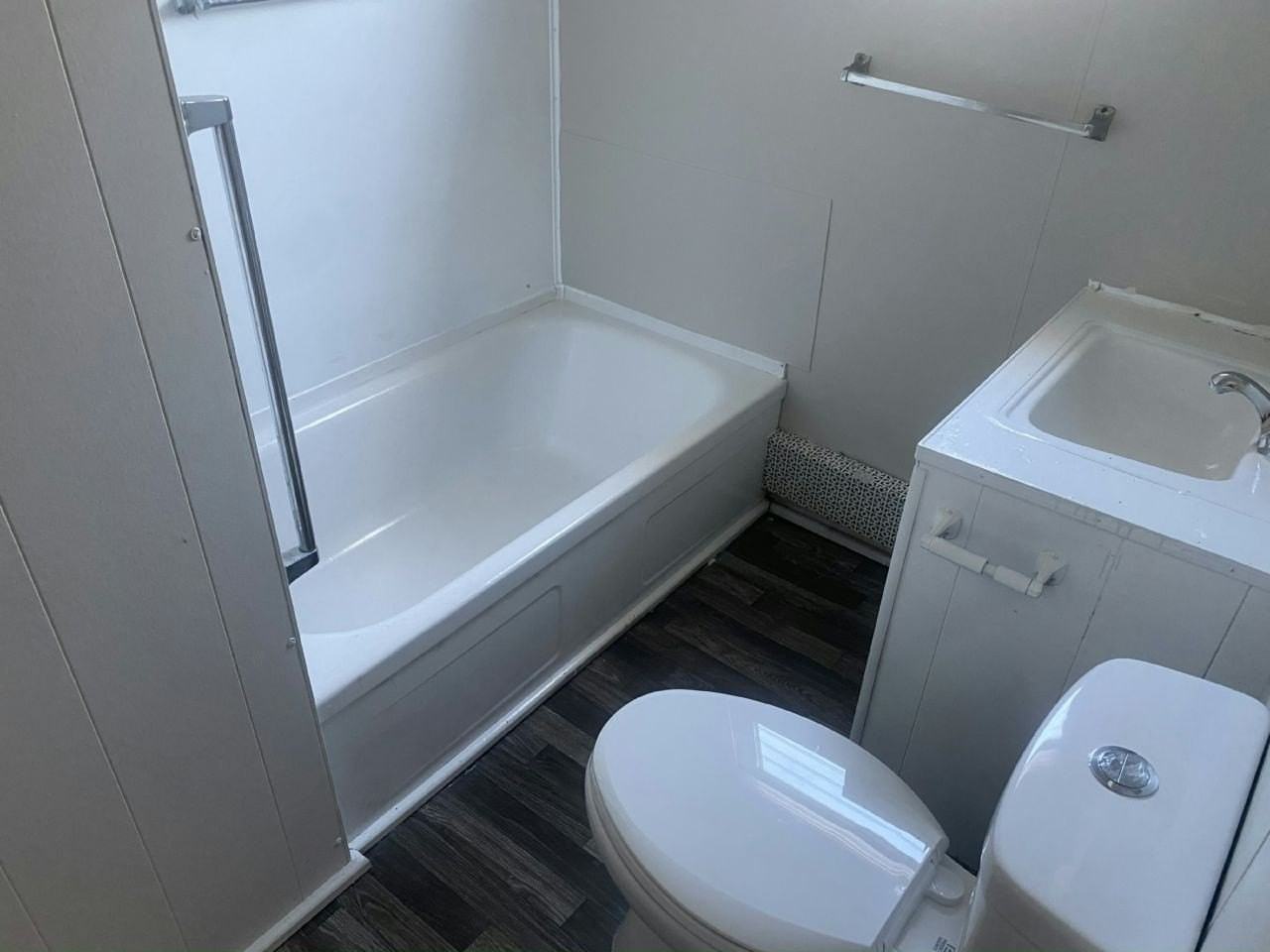 10 Circle Dr #9 - Photo 6 of 7