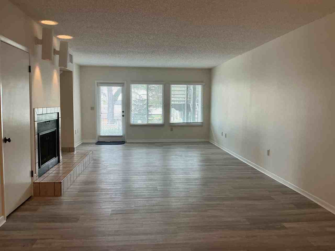 1 Lake Hollingsworth Dr - Photo 6 of 22