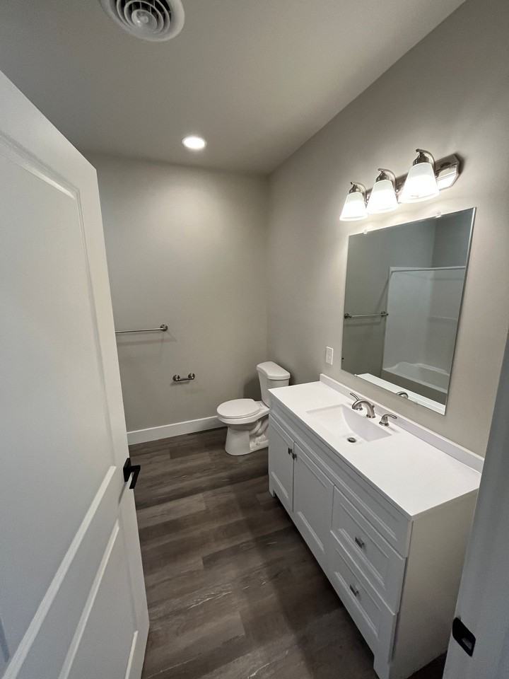 Salem Run Apartments Phase 2 - Photo 7 of 50